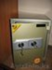 Продаётся сейф Topaz несгораемый (южная Корея) #1833