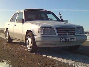 Mercedes E280  #2051