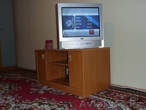 Продам тумбу под телевизор #2026