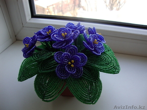 Цветы и деревья из бисера #9233