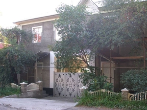 Продам дом в центре города Алматы 100м от станци метро Алматы-2 #57088