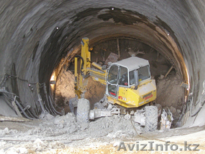 Мобильные универсальные экскаваторы Menzi Muck #68370