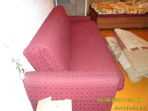 диван красного цвета для гостиной комнаты  #75632