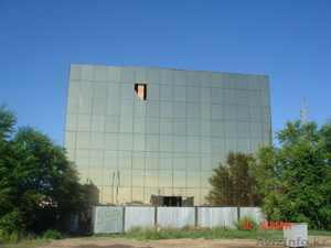 Продаю земельный участок с недостроенным зданием #98705