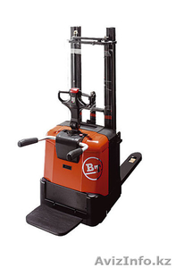 Погрузчики вилочные и фронтальные,  Экскаваторы  #111456