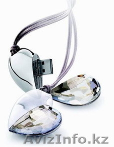  Подарочные флешки,  очень красивые,  в кожаных коробочках #131620