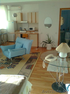 Студия,  центр,  вид на горы и город,  авторский дизайн посуточно  #75802