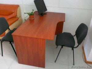 Продается офисное оборудование(диваны кожаные, столы, компьютеры) #198784
