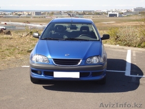 Toyota Avensis 1998 #208867