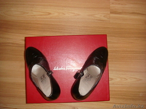 ботильоны Salvatore Ferragamo  10 000 тг #205498