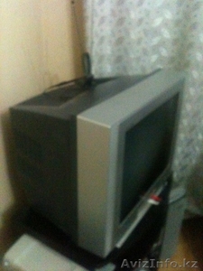 Телевизор LG Flatron! диагональ - 54см!  #195496