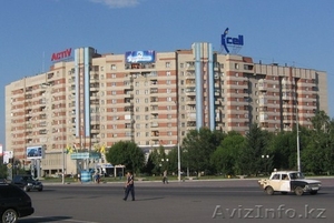 Продам 2-х к. квартиру напротив администрации вид на площадь #208249