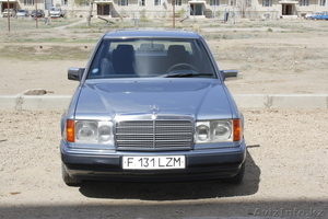 продам машину мерседес Е300 #243863