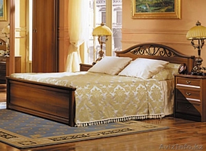 Продам спальный гарнитур 