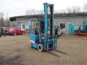 TOYOTA 6FB15,  вилочный электро погрузчик,  8500$,  2001 г.в.,  г/п 1, 5т,  5.15м  #224846