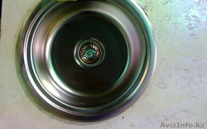 Продам по оптовым ценам мойки кухонные нержавейка,  двери входные #226726