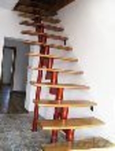 Межэтажная лестница на металлическом каркасе от производителя. #237961