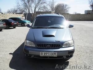 KIA CARNIVAL-MINIVEN #217938
