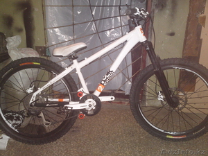 продам CENTURION BOCK 2 белый #201432