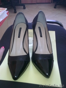 Продам кожаные,  удобные,  стильные женские туфли. НЕДОРОГО #258238