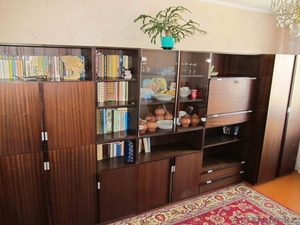 Продам стенку без антрисолей. #330917