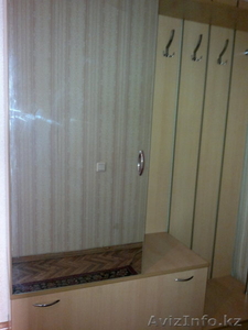 прихожая  с зерколом #354193