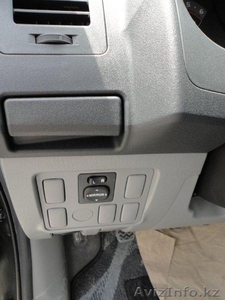 TOYOTA Hilux 2011 - 2.7 PETROL BASIC #352944