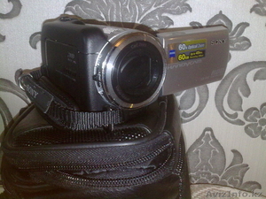 камера sony handucam DCR- SR47. #343690