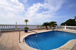 Вилла с живописным видом на море #364632