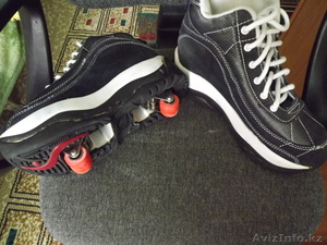 Кроссовки с выдвижными роликами  #342065