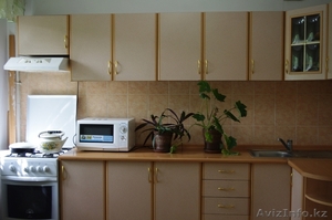 Продам в связи с переездом кухонный гарнитур-уголок #368493