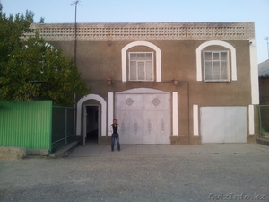 Продам двух этажный дом #392114