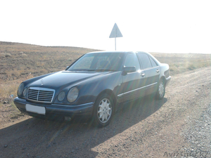 Mercedes Benz E 280 #395022