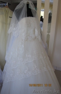 ШИКАРНОЕ СВАДЕБНОЕ ПЛАТЬЕ И ФАТА #391229