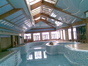 Кожаный,  каменный,  пробковый паркет. Натяжные потолки. #408322