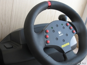 Игровой руль Logitech MOMO Racing Force Feedback Wheel #404332