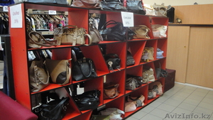 Продам стеллажи для бутика,  ресепшн,  полка под товар #447459