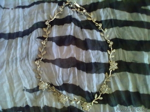 продам колье новое  #451977