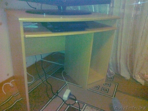 Продам подставка для компьютера в хорошом состояний #469123