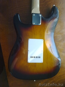 Продам электрогитару - SkyLark ( в хорошем состоянии) #466775