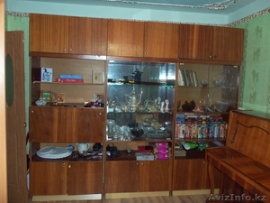 Продам большую трёхсекционную стенку #499017