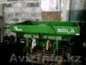 Разбрасыватель минеральных удобрений SOLA #493700