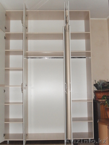 Продаю 3-х створчатый шкаф+пенал #487456