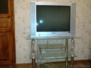 телевизор с подставкой  и стиральную машину  #557660