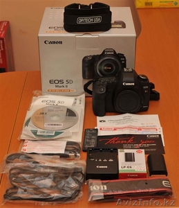 Canon EOS 5D Mark II 21MP DSLR  #548621