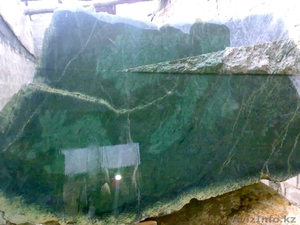 Продаю зел. нефрит #599370