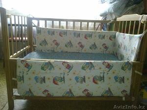 Подам манеж-кровать детский #563684