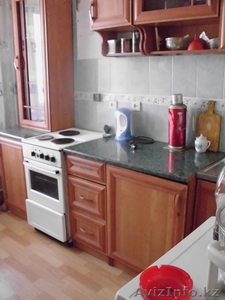 сдаю кв 3-х ком #587080