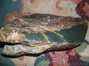 Продам Ювелирный Нефрит #599761