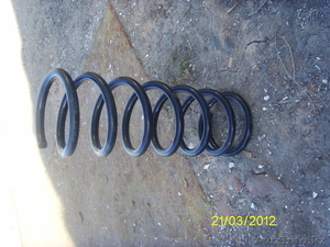 Пружина на Toyota Previa задняя! #634604